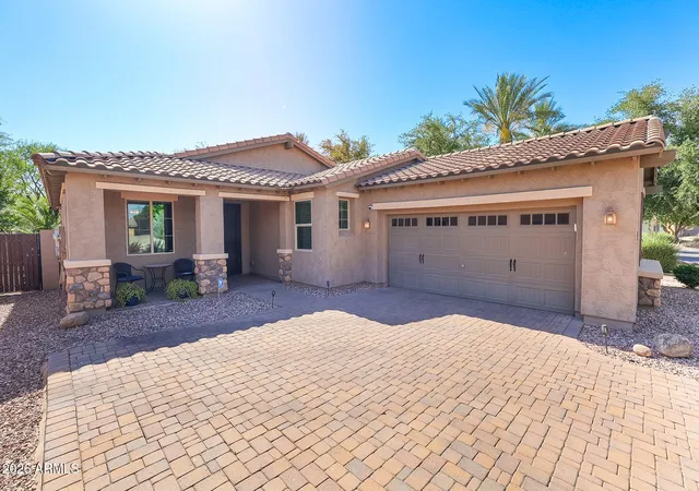 2nd image of 1742 N 144th Dr, Goodyear, AZ 85395 | MLS# 7041583