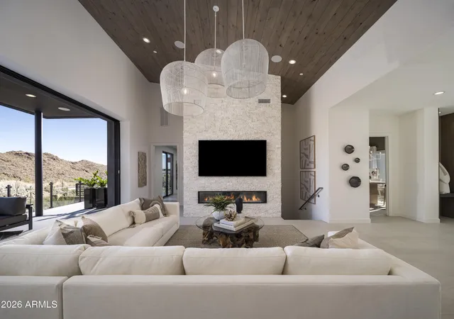 Homes for sale in Fountain Hills, AZ | 14172 E Harmony Ln, Fountain Hills, AZ 85268 | MLS# 7041670