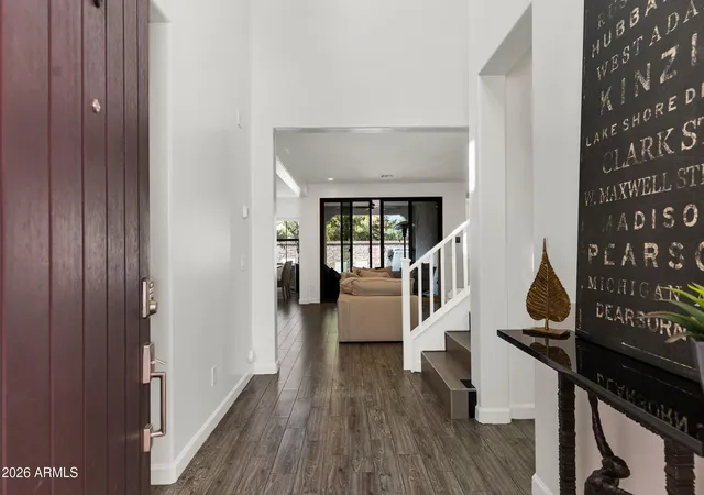 Photo 4 of Single family home for sale at 956 W Yellowstone Wy, Chandler, AZ 85248 | MLS# 7069765 | Listing updated on 2026-09-02