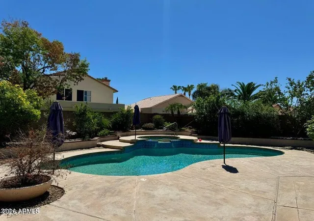 Photo 2 of Single family home for sale at 7865 W Kristal Way, Glendale, AZ 85308 | MLS# 7041212 | Listing updated on 2026-10-07