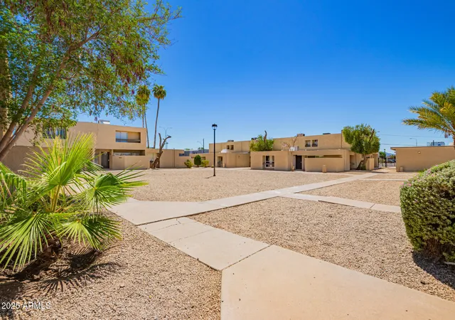 Photo 2 of Sale Pending at 2674 N 43rd Avenue #D, Phoenix, AZ 85009 | MLS# 7040773 | Listing updated on 2026-08-04
