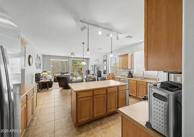 4th image of 14559 W Poinsettia Dr, Surprise, AZ 85379 | MLS# 7044048