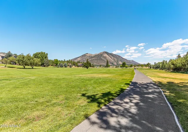 Homes for sale in Flagstaff, AZ | 2955 N Fairview Dr, Flagstaff, AZ 86004 | MLS# 7042305