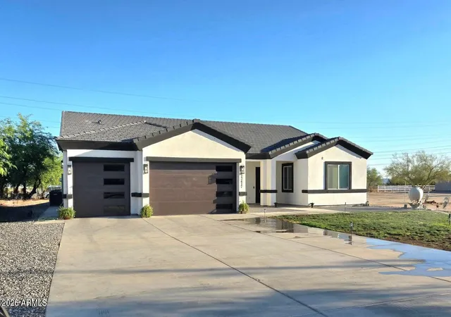 Photo 1 of Single family home for sale at 22417 W Lower Buckeye Rd, Buckeye, AZ 85326 | MLS# 7041193 | Listing updated on 2026-09-17