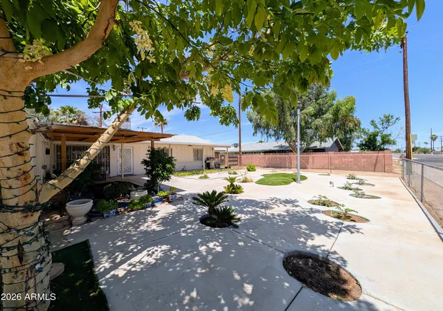 Photo 4 of Single family home for sale at 7364 N 39th Avenue, Phoenix, AZ 85051 | MLS# 7040967 | Listing updated on 2026-08-11