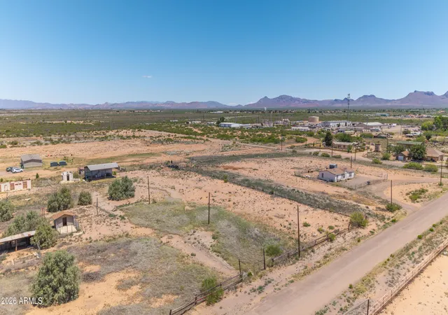 Photo 3 of Sale Pending at 30x E Crystal Ave #2, Douglas, AZ 85607 | MLS# 7040990 | Listing updated on 2026-08-28