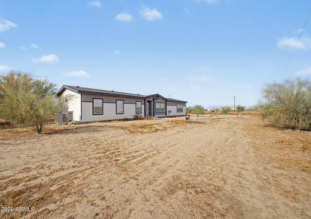 Photo 3 of Sale Pending at 52440 W Teel Rd, Maricopa, AZ 85139 | MLS# 7042497 | Listing updated on 2026-09-24