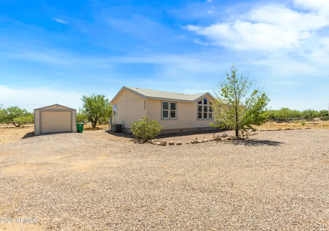 Homes for sale in Hereford, AZ | 5838 E Perry Ln, Hereford, AZ 85615 | MLS# 7042100