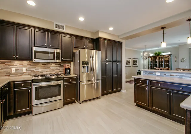 2nd image of 17850 N 68th St #2165, Phoenix, AZ 85054 | MLS# 7049501