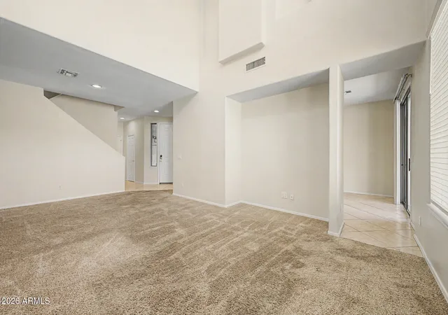 Photo 4 of Townhouse for sale at 1024 E Frye Rd #1100, Phoenix, AZ 85048 | MLS# 7041192 | Listing updated on 2026-07-24