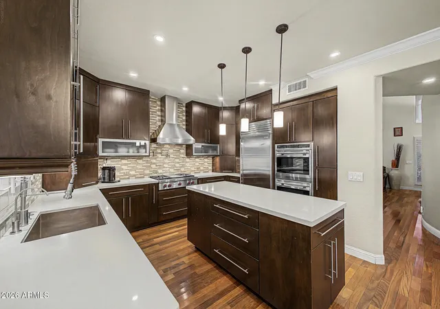 Photo 4 of Sale Pending at 1172 N Woodside Ct, Chandler, AZ 85224 | MLS# 7041466 | Listing updated on 2026-09-11