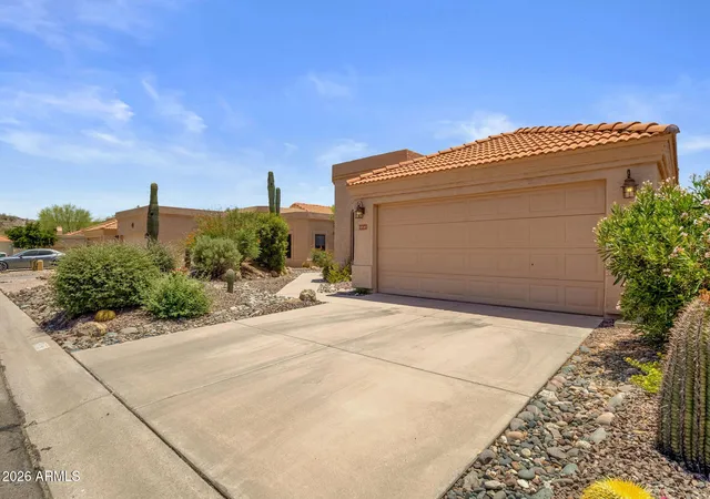 Photo 3 of Single family home for sale at 12137 N Finch Dr, Fountain Hills, AZ 85268 | MLS# 7044916 | Listing updated on 2026-09-13