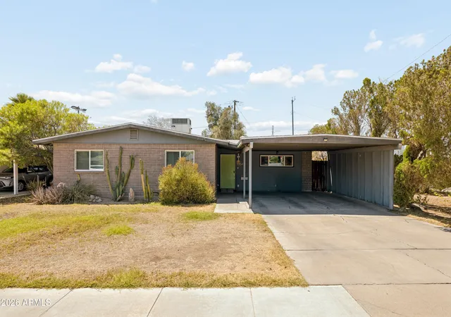 Photo 1 of Single family home for sale at 3354 N 6th Avenue, Phoenix, AZ 85013 | MLS# 7041296 | Listing updated on 2026-08-11