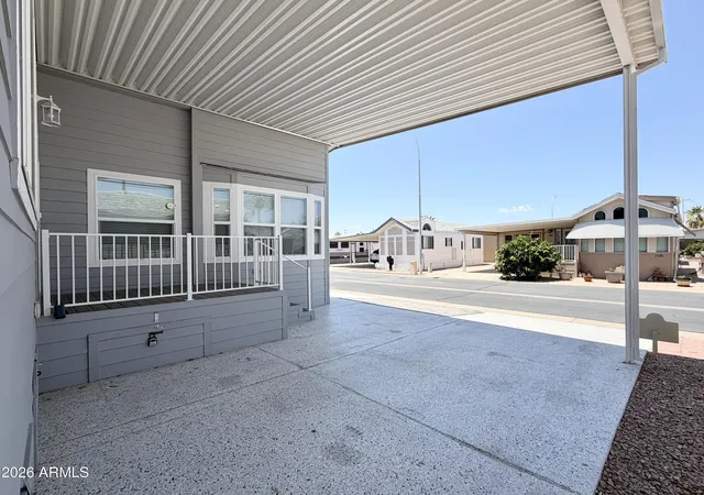 Photo 4 of Manufactured home for sale at 111 S Greenfield Rd #753, Mesa, AZ 85206 | MLS# 7042469 | Listing updated on 2026-08-14