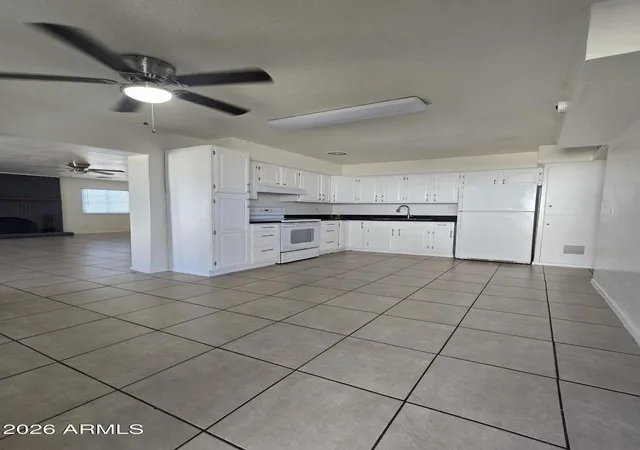 Photo 2 of Single family home for sale at 6917 W Highland Ave, Phoenix, AZ 85033 | MLS# 7041417 | Listing updated on 2026-06-12