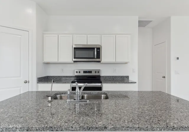 3rd image of 1421 W Walton Ave, Coolidge, AZ 85128 | MLS# 7041368