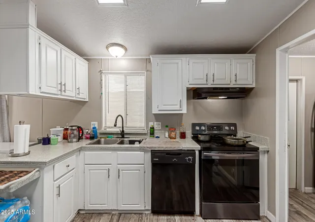 Homes for sale in El Mirage, AZ | 12721 W Greenway Rd #218, El Mirage, AZ 85335 | MLS# 7049417