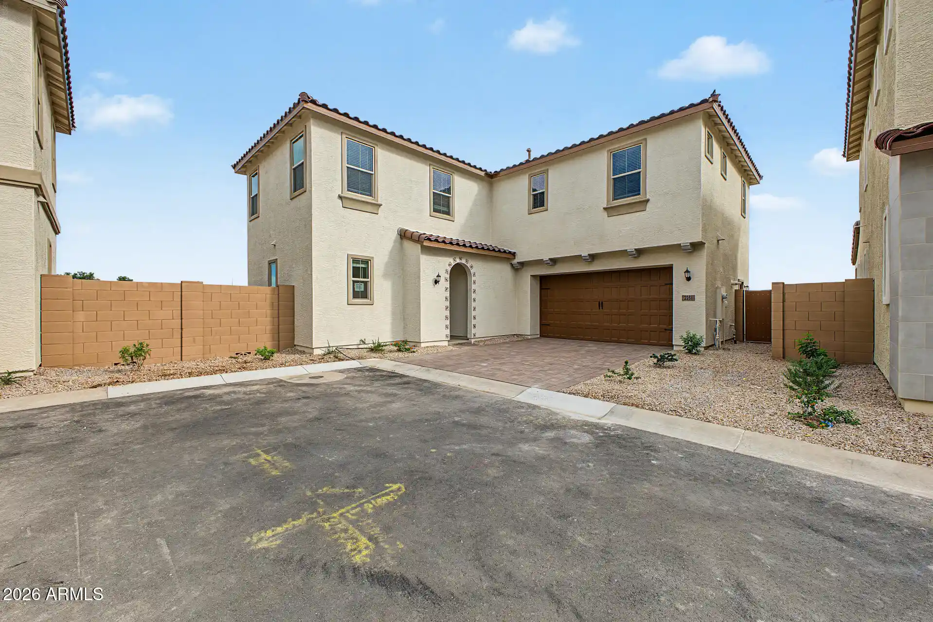 Photo 1 of Sale Pending at 2281 S Swan Ct, Gilbert, AZ 85295 | MLS# 7041499 | Listing updated on 2026-10-16