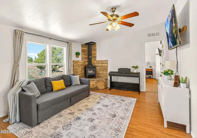 Photo 1 of Manufactured home for sale at 5241 N Cunning Blvd, Williams, AZ 86046 | MLS# 7041593 | Listing updated on 2026-07-09