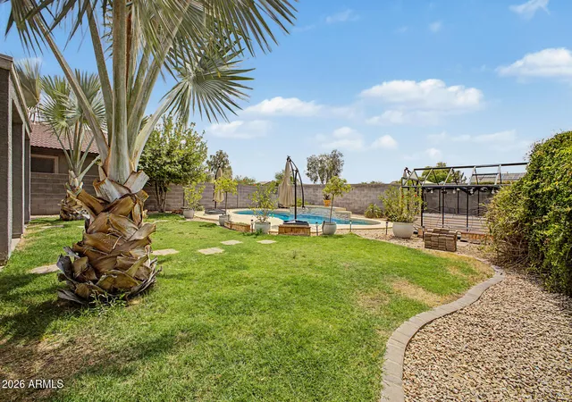 Homes for sale in San Tan Valley, AZ | 28536 N Sunset Dr, San Tan Valley, AZ 85143 | MLS# 7041817