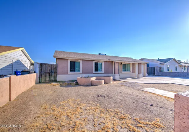 Photo 1 of Single family home for sale at 6601 W Monte Vista Rd, Phoenix, AZ 85035 | MLS# 7041605 | Listing updated on 2026-10-27