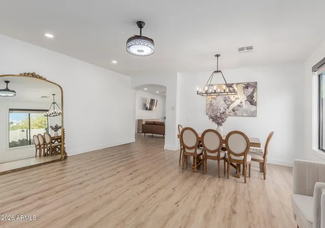 Photo 4 of Single family home for sale at 6404 W Black Hl Rd, Phoenix, AZ 85083 | MLS# 7041614 | Listing updated on 2026-08-26