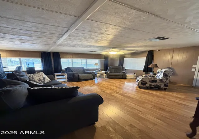 Homes for sale in Mesa, AZ | 201 S Greenfield Rd #18, Mesa, AZ 85206 | MLS# 7041705