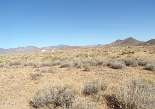 4th image of 00 00 -- #213, New Kingman Butler, AZ 86401 | MLS# 7041699