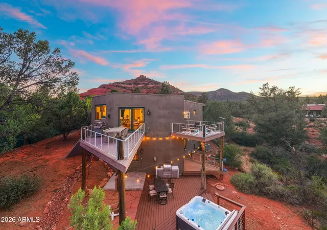 Homes for sale in Sedona, AZ | 1960 Red Rock Loop Rd, Sedona, AZ 86336 | MLS# 7041786