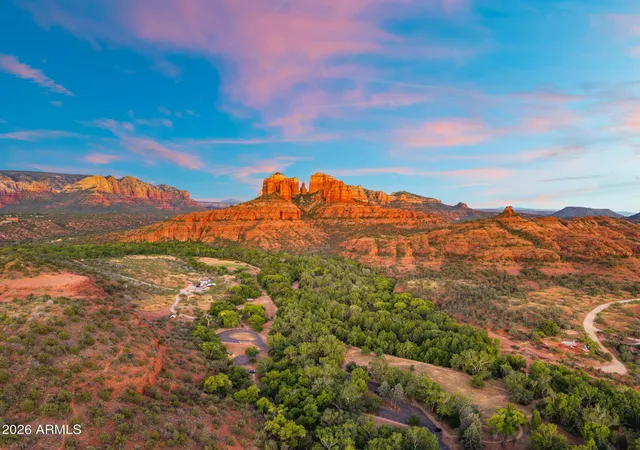 Homes for sale in Sedona, AZ | 1960 Red Rock Loop Rd, Sedona, AZ 86336 | MLS# 7041786