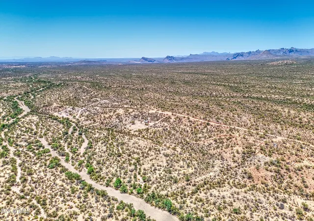 2nd image of 011a Gardenshire Rd Rd #W82, Florence, AZ 85132 | MLS# 7041754