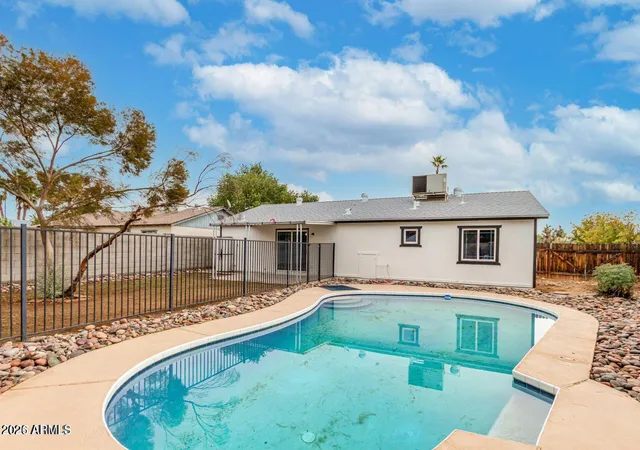 Photo 4 of Sale Pending at 14436 N 34th Place, Phoenix, AZ 85032 | MLS# 7041739 | Listing updated on 2026-09-07