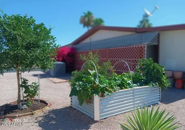 Photo 3 of Sale Pending at 2900 W Superstition Blvd #112, Apache Junction, AZ 85120 | MLS# 7041854 | Listing updated on 2026-08-31