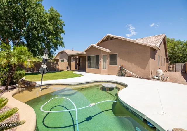 Photo 4 of Single family home for sale at 3525 W Quail Trak Dr, Phoenix, AZ 85083 | MLS# 7042917 | Listing updated on 2026-09-04