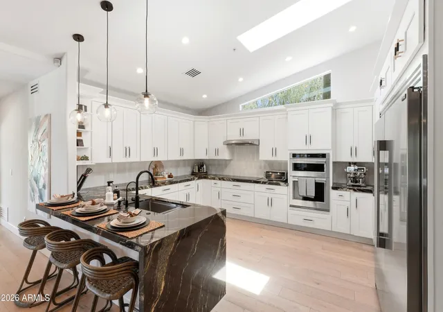 Photo 3 of Single family home for sale at 9988 E Bayview Dr, Scottsdale, AZ 85258 | MLS# 7042407 | Listing updated on 2026-08-11