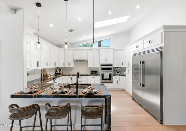 Photo 4 of Single family home for sale at 9988 E Bayview Dr, Scottsdale, AZ 85258 | MLS# 7042407 | Listing updated on 2026-08-11