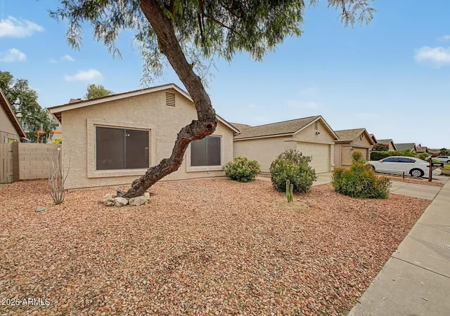 Homes for sale in Phoenix, AZ | 3073 W Country Club Ter, Phoenix, AZ 85027 | MLS# 7041996