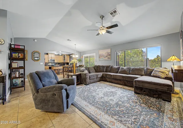 Homes for sale in Phoenix, AZ | 3073 W Country Club Ter, Phoenix, AZ 85027 | MLS# 7041996