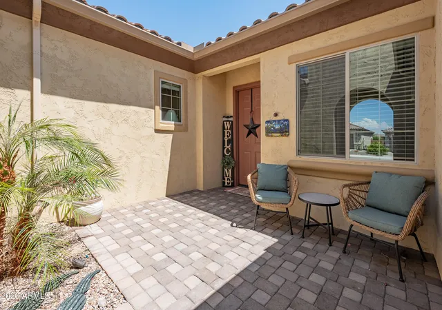 Photo 4 of Single family home for sale at 27425 W Escuda Dr, Buckeye, AZ 85396 | MLS# 7044743 | Listing updated on 2026-09-28