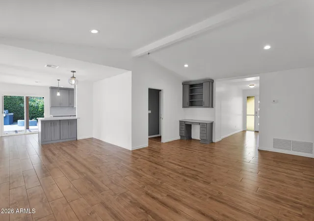 Photo 4 of Townhouse for sale at 7332 N Del Norte Dr, Scottsdale, AZ 85258 | MLS# 7047941 | Listing updated on 2026-09-19
