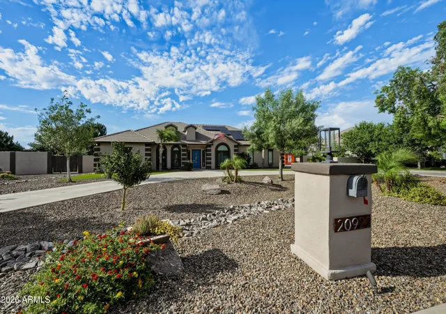 Photo 1 of Single family home for sale at 20922 E Excelsior Ave, Queen Creek, AZ 85142 | MLS# 7042338 | Listing updated on 2026-09-12