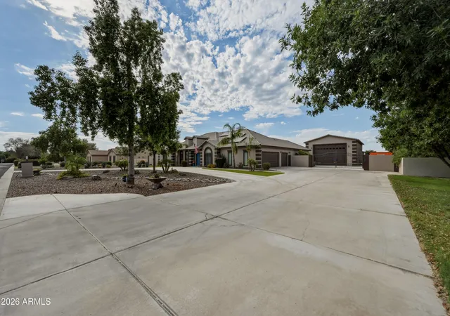 Photo 2 of Single family home for sale at 20922 E Excelsior Ave, Queen Creek, AZ 85142 | MLS# 7042338 | Listing updated on 2026-09-12
