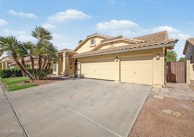 3rd image of 10910 W Ashbrook Pl, Avondale, AZ 85392 | MLS# 7050671