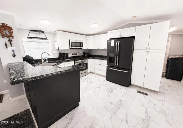 Homes for sale in Phoenix, AZ | 2050 W Dunlap Ave #D54, Phoenix, AZ 85021 | MLS# 7046402