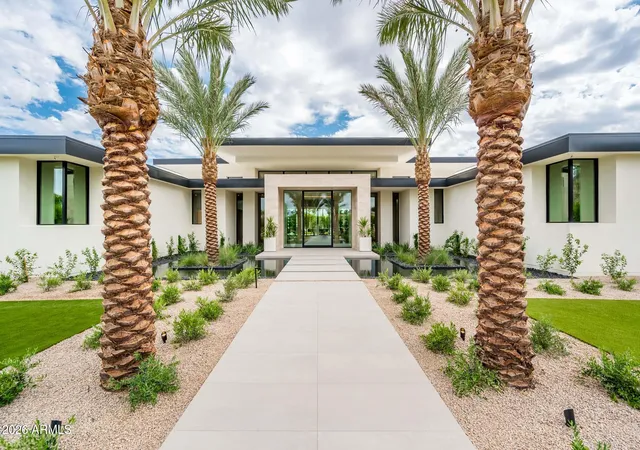 Homes for sale in Paradise Valley, AZ | 6649 E Ocotillo Rd, Paradise Valley, AZ 85253 | MLS# 7042480