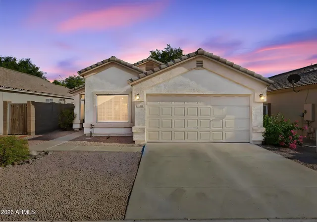 Photo 2 of Single family home for sale at 3611 W Charlotte Dr, Glendale, AZ 85310 | MLS# 7049173 | Listing updated on 2026-09-20