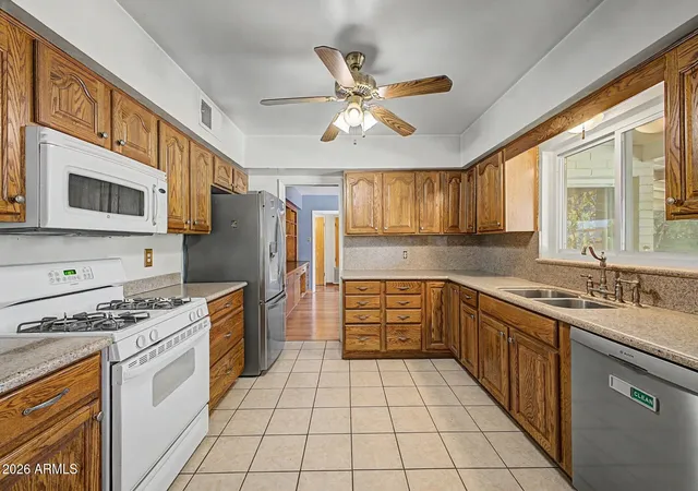 5th image of 5125 E Osborn Rd, Phoenix, AZ 85018 | MLS# 7043751