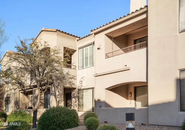 2nd image of 7445 E Eagle Crest Dr, Mesa, AZ 85207