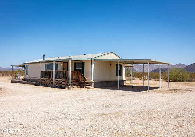 Photo 3 of Manufactured home for sale at 39312 W Northern Ave, Tonopah, AZ 85354 | MLS# 7043426 | Listing updated on 2026-07-26