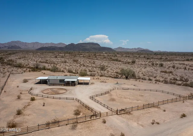 Photo 3 of Manufactured home for sale at 39312 W Northern Ave, Tonopah, AZ 85354 | MLS# 7043426 | Listing updated on 2026-07-26